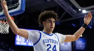 Malachi Moreno Batalkan Draft NBA dan Bertahan di Kentucky Wildcats