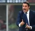 Massimo Oddo Dipecat, Milan Futuro Berada di Persimpangan