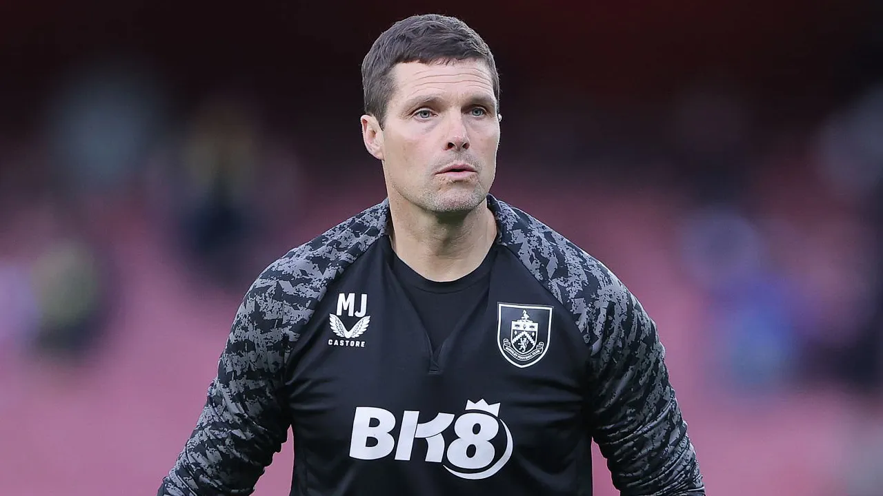 Mike Jackson Akui Burnley Tampil Buruk Saat Ditahan Wolves