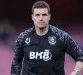 Mike Jackson Buka Suara Soal Pencarian Manajer Baru Burnley