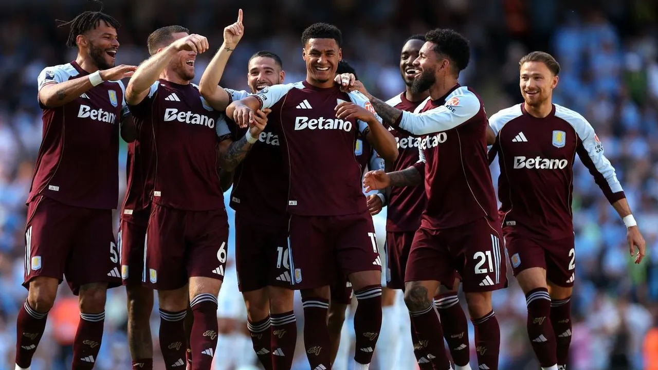 Ollie Watkins Sebut Dirinya Sedang Jalani Periode Terbaik