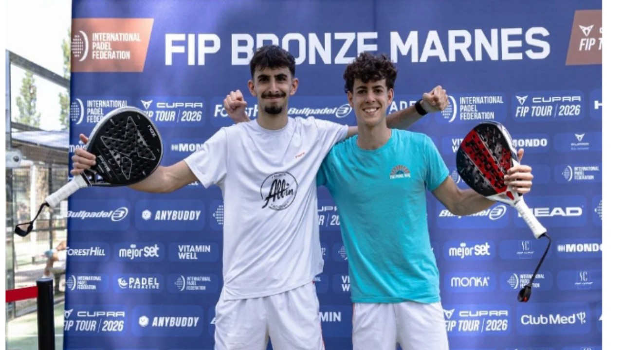 Para Pemain Tuan Rumah Bersinar di FIP Bronze Padel di Marnes Prancis