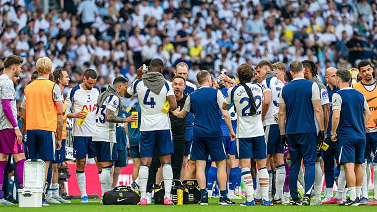 Selamatkan Tottenham dari Degradasi Jadi Momen Terbesar Roberto De Zerbi