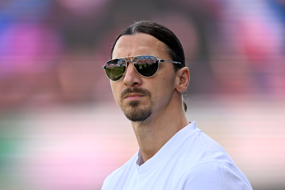 Gelombang Pemecatan, Fans Milan Desak Ibrahimovic Ikut Diberhentikan