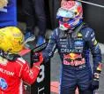 Lewis Hamilton Lega Usai Kejar-Kejaran Sengit dengan Verstappen