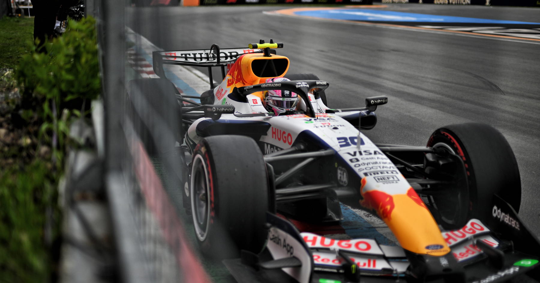 Liam Lawson Lega Usai Hadapi Tekanan dari Gasly di F1