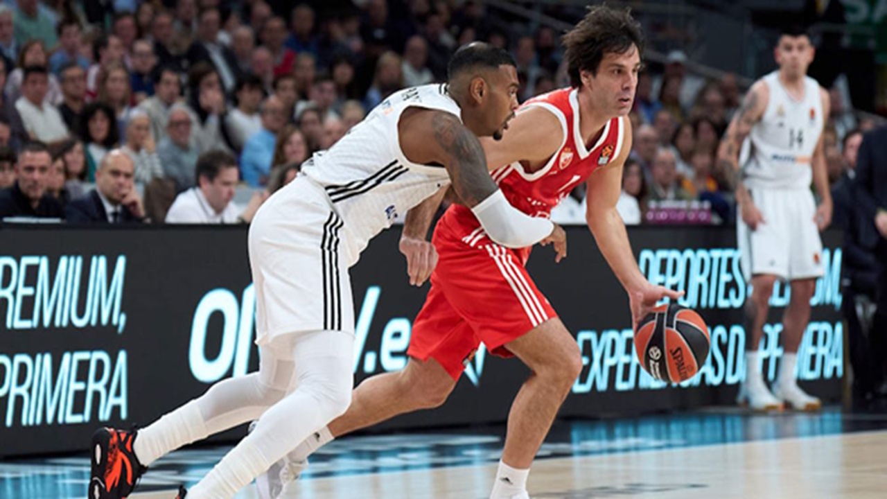 Milos Teodosic Siap Kembali ke Crvena Zvezda Usai Pensiun