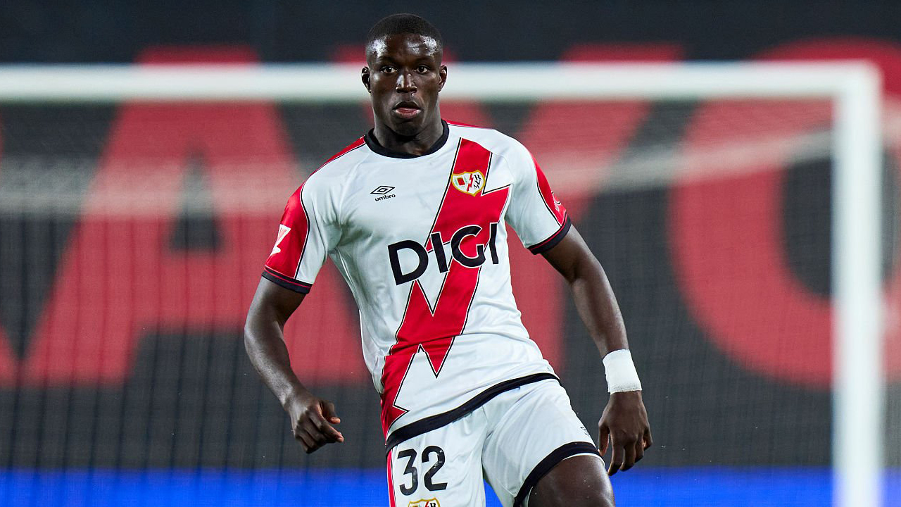 Nottingham Forest Dapat Kabar Buruk dalam Perburuan Nobel Mendy