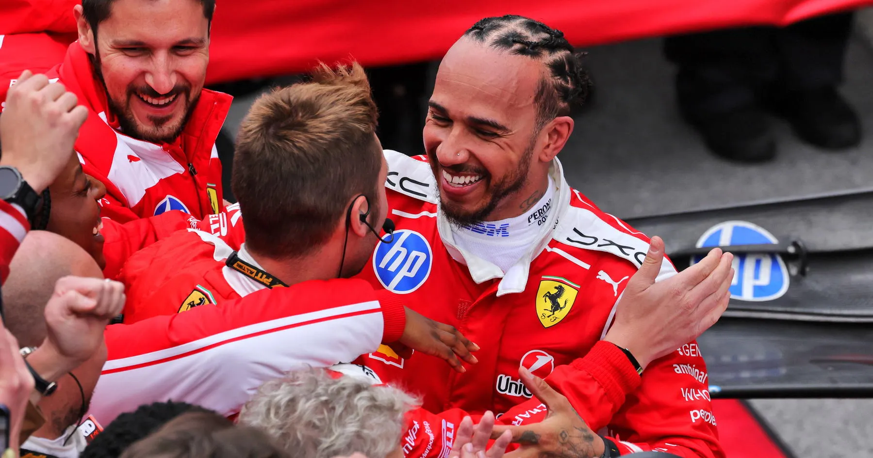 Pergulatan Lewis Hamilton Mewujudkan Performa Ferrari - sumber: (racingnews365)