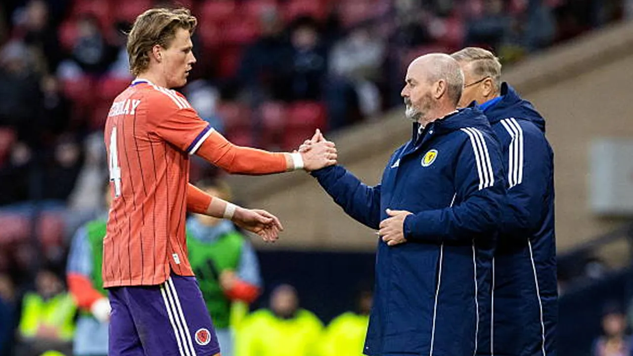 Scott McTominay Berharap Steve Clarke Bertahan Lebih Lama di Skotlandia