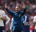 Vitor Pereira Tegaskan Nottingham Forest Tak Mau Jual Pemain Bintang