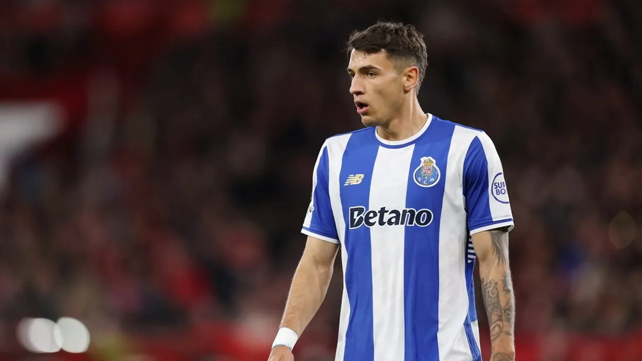 Barcelona Mulai Lakukan Pendekatan dengan Bek Porto