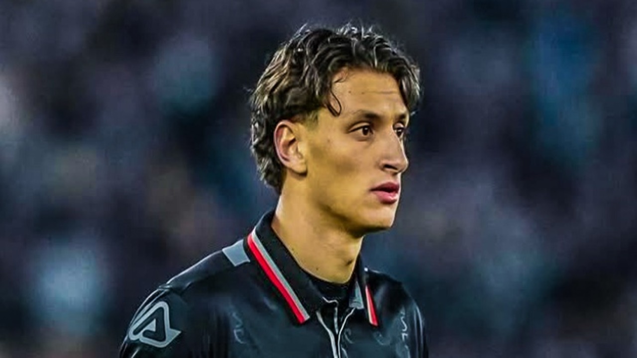 Cremonese Degradasi, Bek Sayap Lazio Siap Kembali ke Formello