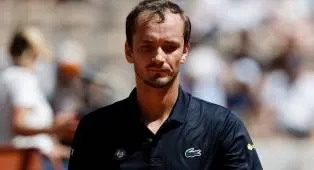 Daniil Medvedev Bantah Ide Lewatkan French Open Usai Kekalahan Teranyar