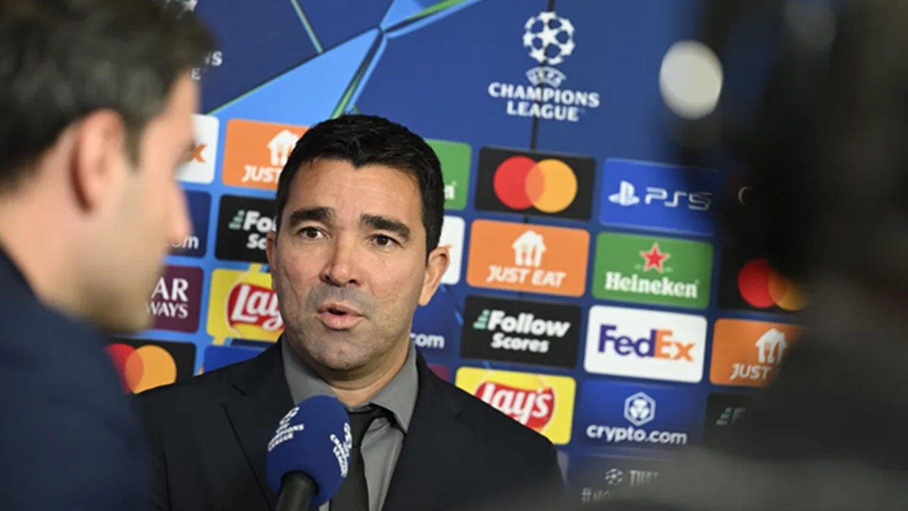 Deco Buka Suara Soal Ketertarikan Barcelona ke Joao Pedro