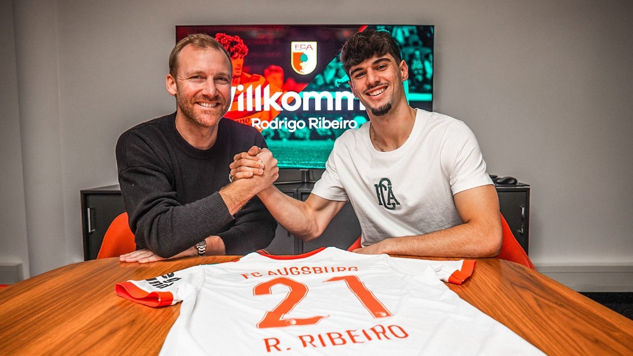 FC Augsburg Resmi Permanenkan Status Rodrigo Ribeiro dari Sporting CP