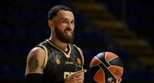 Mike James Menolak Bermain di Game Kedua Perempat Final Liga Prancis