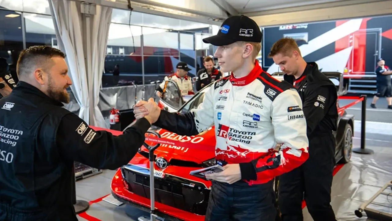 Sami Pajari Mewaspadai Kekuatan Elfyn Evans Jelang Reli Jepang
