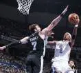 Thunder Tekuk Spurs, Satu Langkah Menuju Final NBA