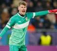 VfB Stuttgart Pastikan Alexander Nubel Hengkang di Musim Panas 2026