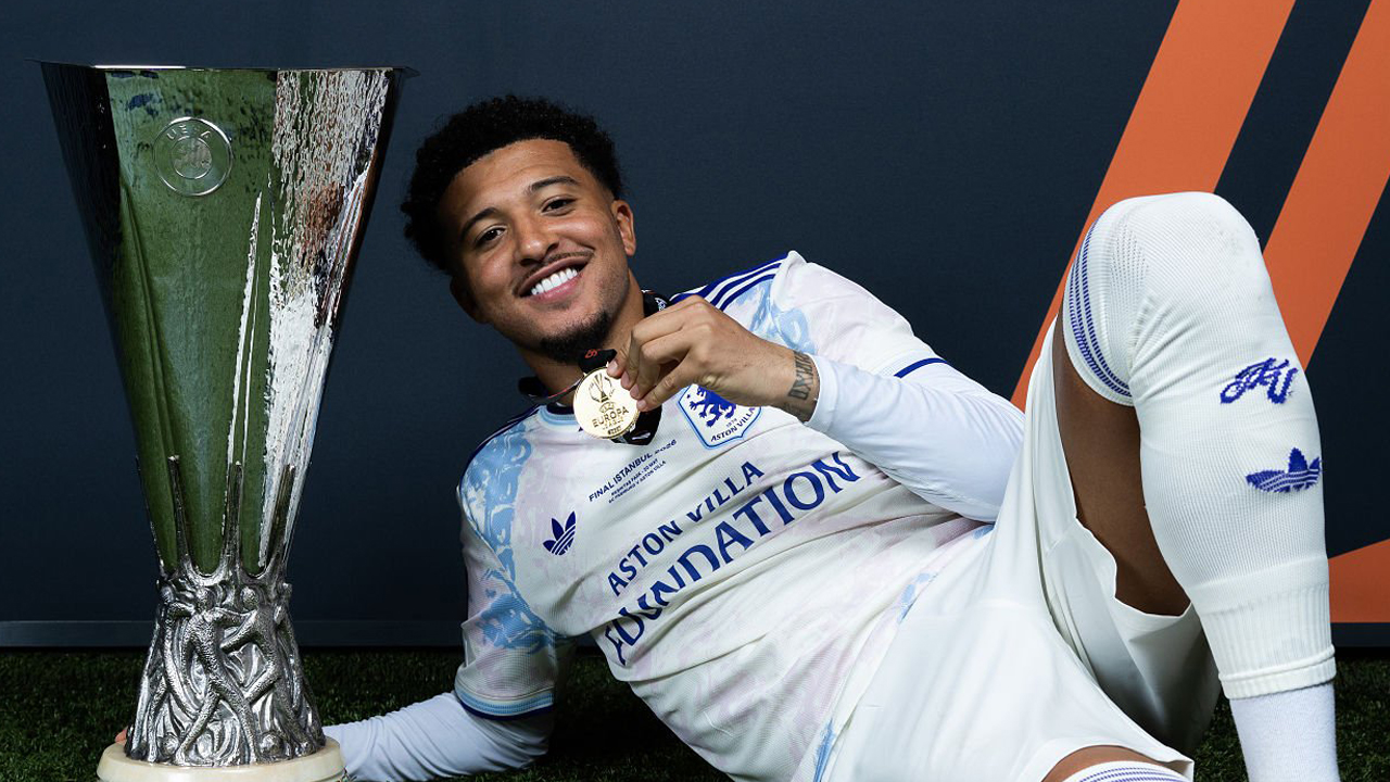 Aston Villa Siapkan Langkah Permanen untuk Jadon Sancho