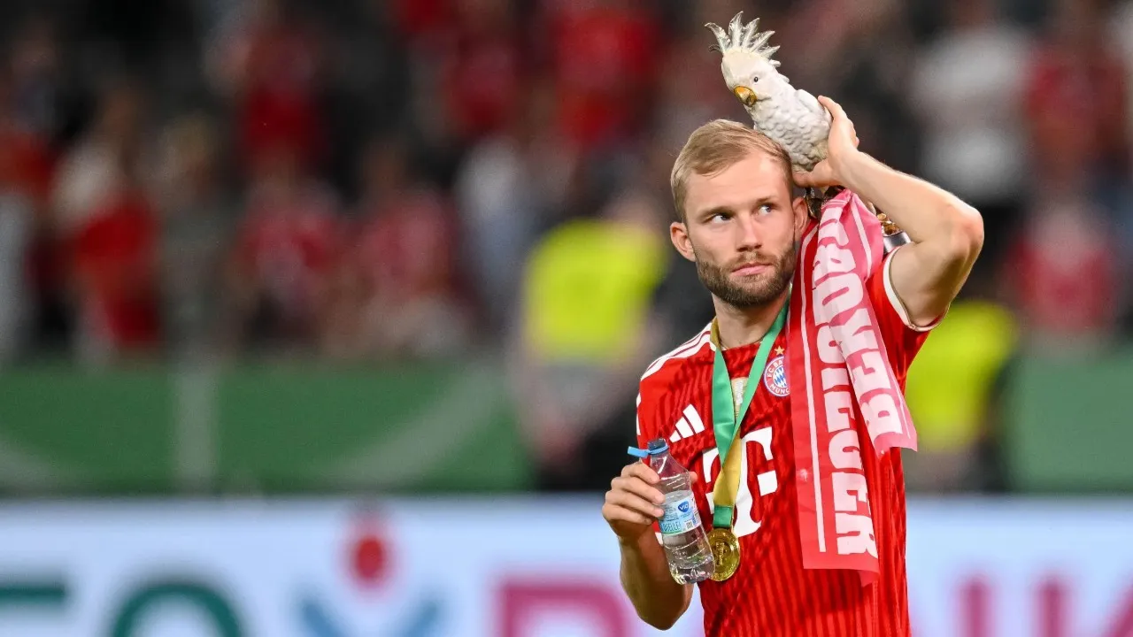 Bos Besar Bayern Munich Mulai Turun Tangan untuk Perpanjang Kontrak Laimer