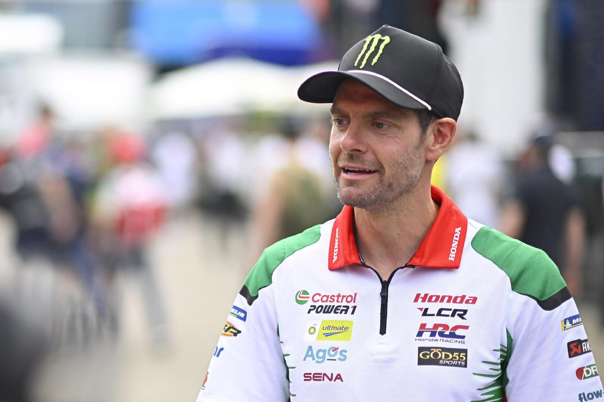 Crutchlow Tolak Tawaran MotoGP, Istri Ubah Keputusannya