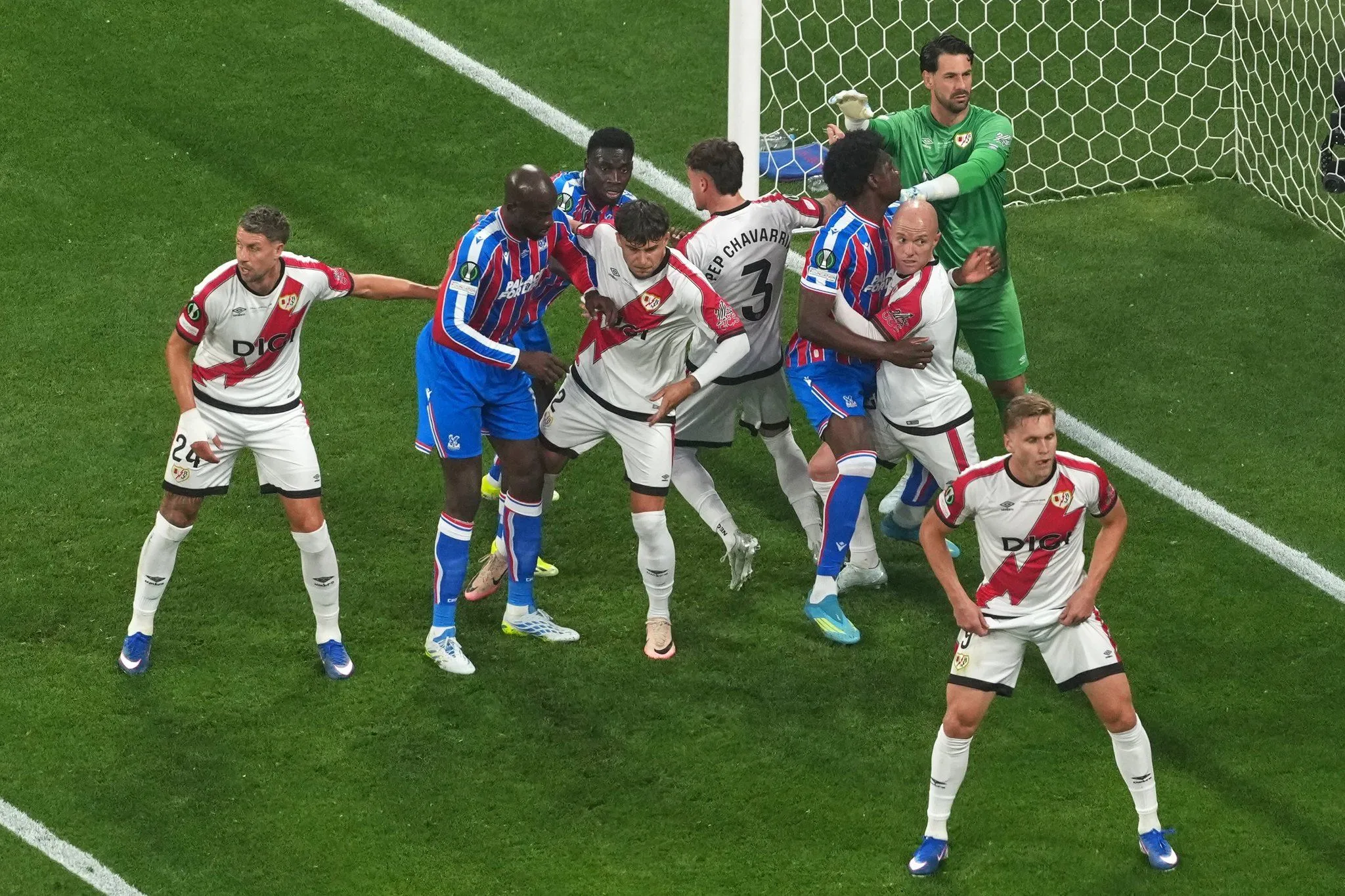 Crystal Palace Singkirkan Rayo Vallecano dari Final Konferensi - sumber: (footballespana)