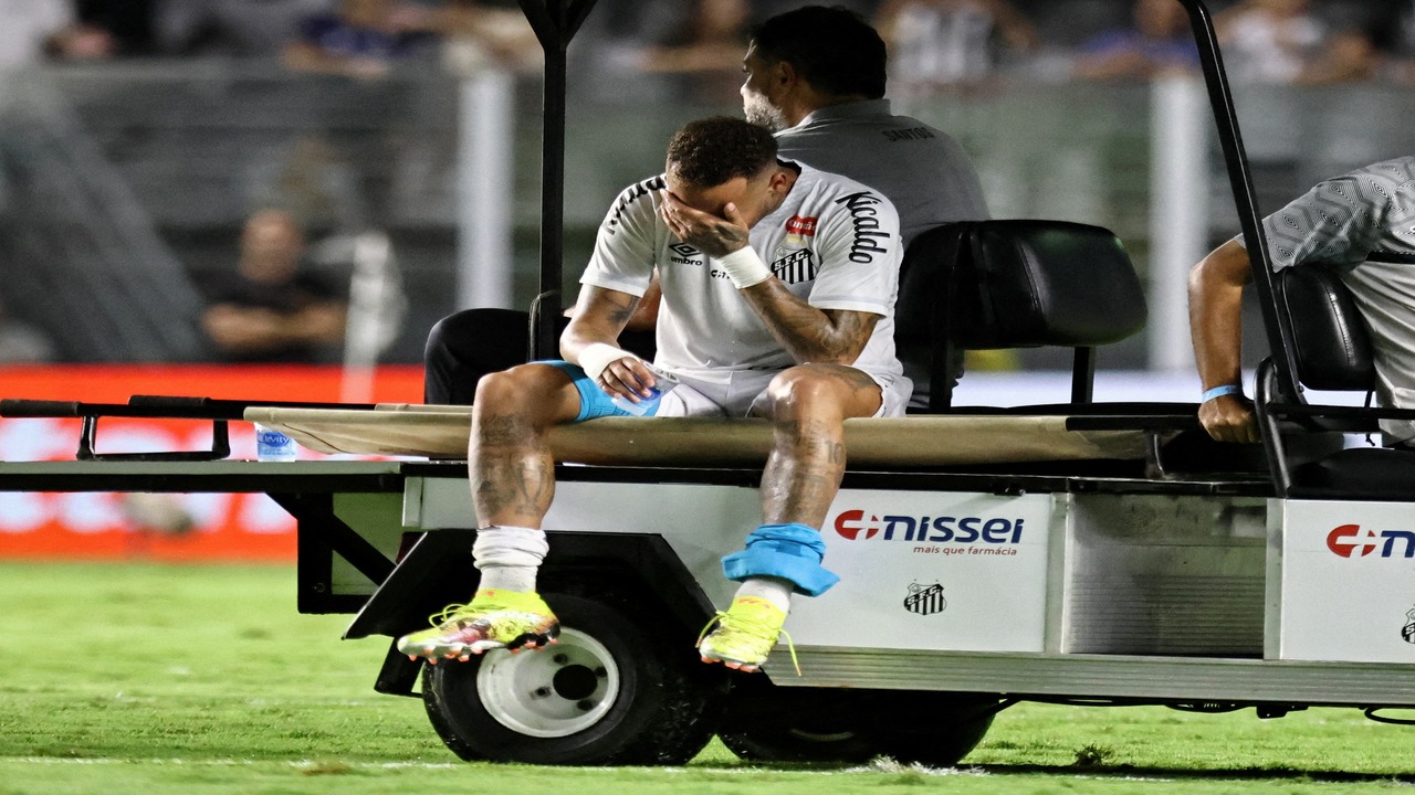 Piala Dunia Tinggal Dua Minggu, Neymar Jr Masih Bergelut dengan Cedera