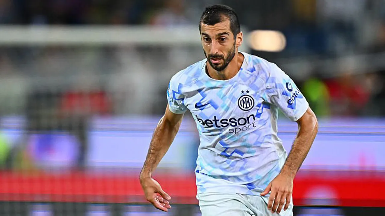 Putuskan Bertahan di Inter, Henrikh Mkhitaryan Legowo Harus Potong Gaji