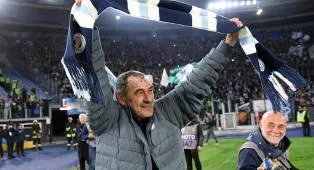 Resmi: Lazio dan Sarri Sepakat Berpisah