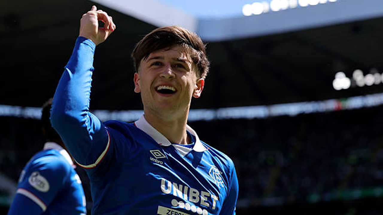 Tottenham Dekati Savinho, Peluang Rangers Pertahankan Mikey Moore Membesar