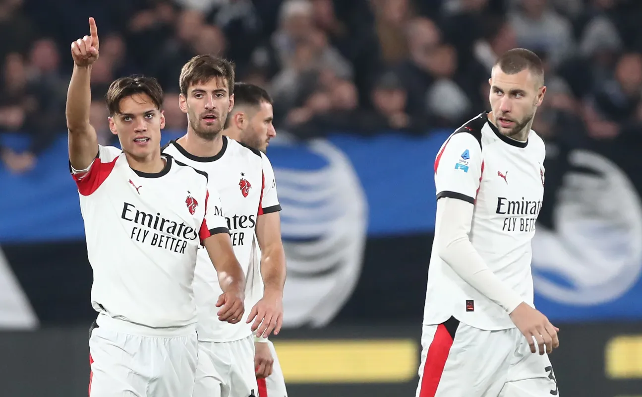 Atalanta Siapkan Langkah untuk Boyong Dua Bintang Milan Usai Kesepakatan dengan Man United - sumber: (footballitalia)
