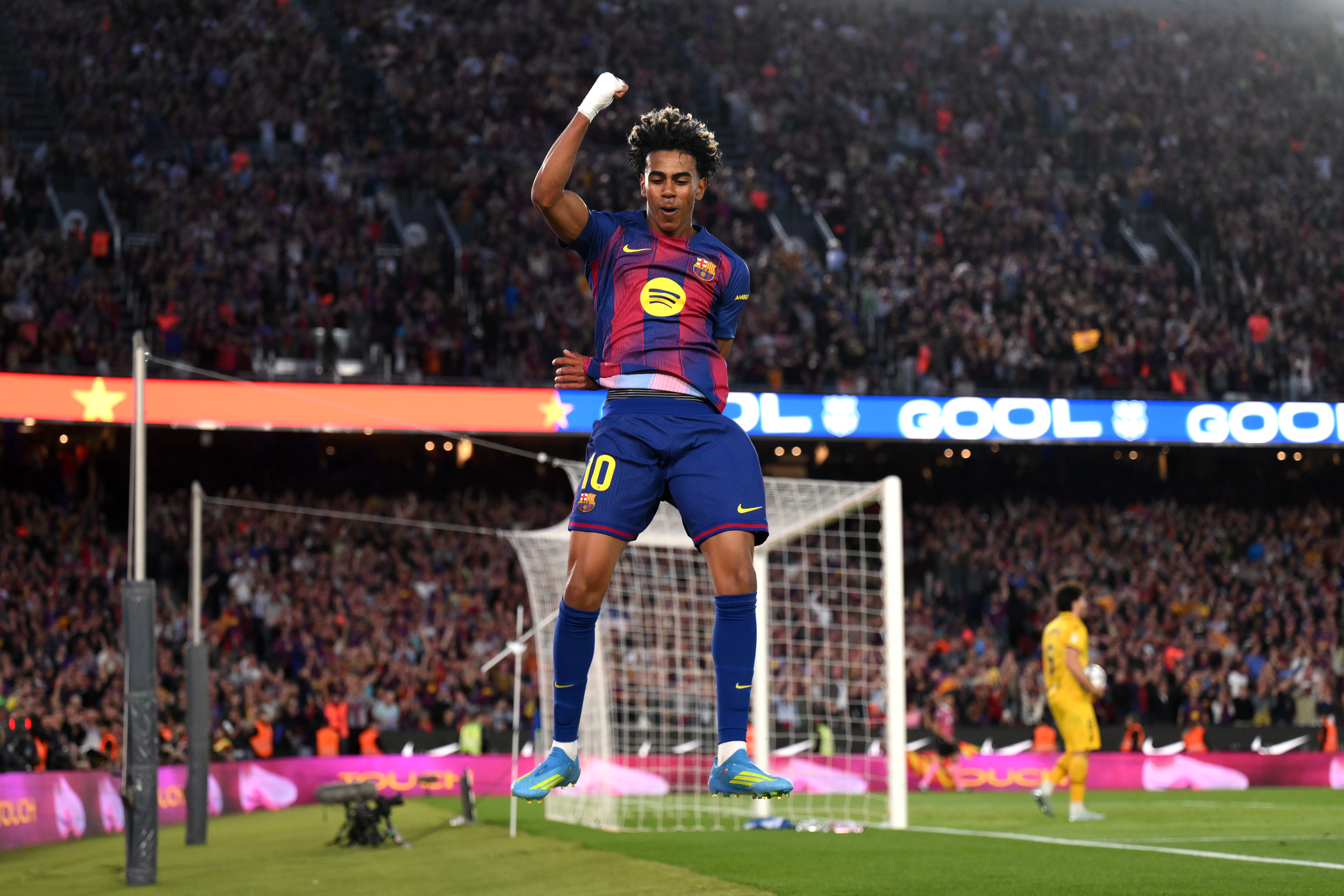 Barcelona Raih Gelar La Liga Kedua, Skuad Piala Dunia Diumumkan