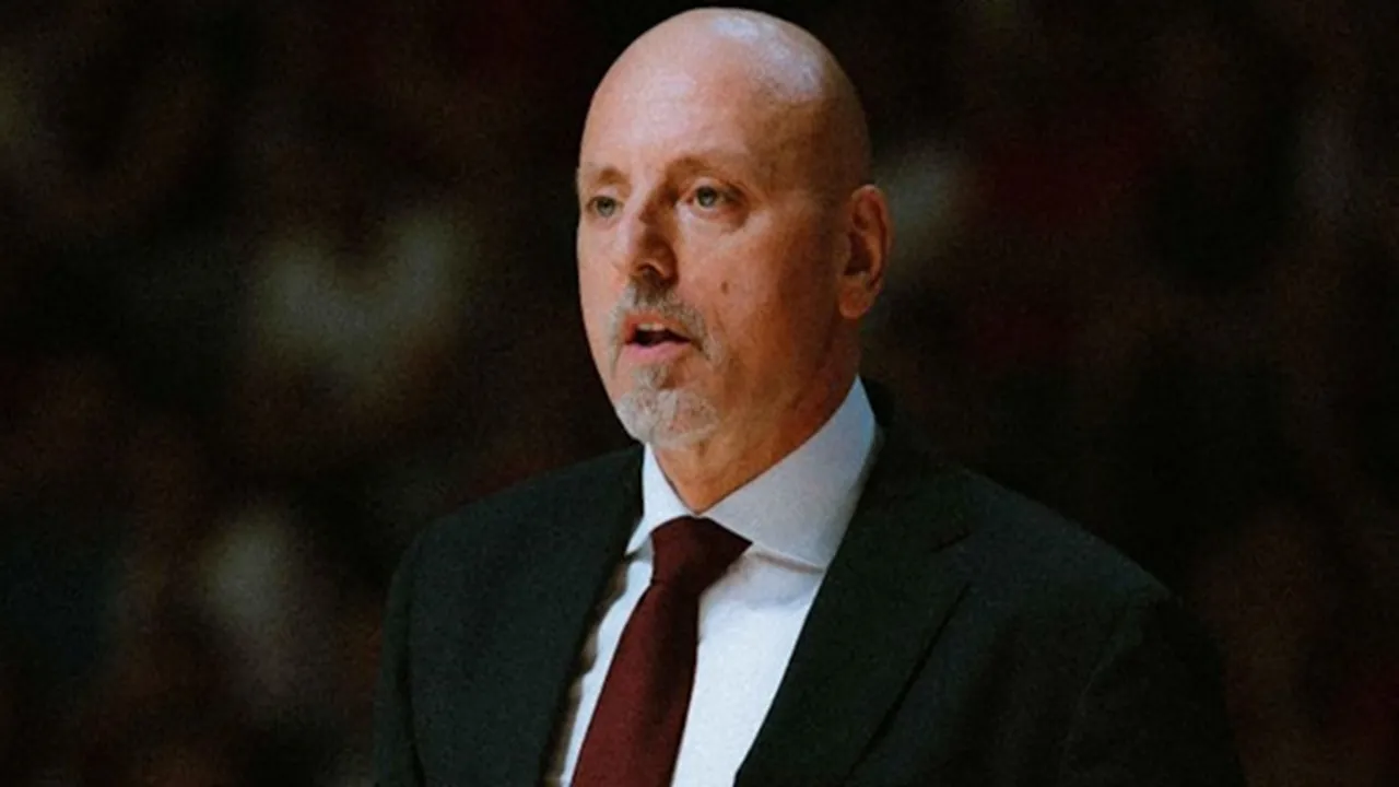 Crvena Zvezda Konfirmasi Berpisah dengan Sasa Obradovic