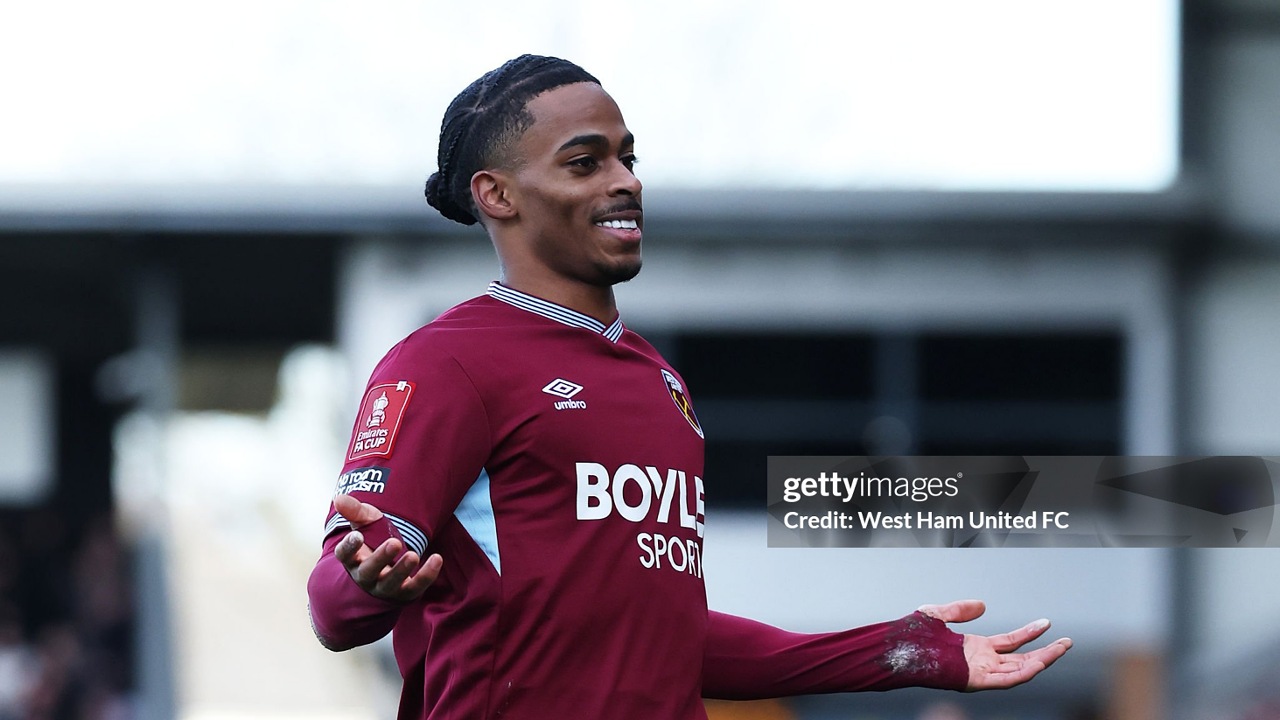 Crysencio Summerville Diburu Roma dan Spurs usai West Ham Terdegradasi
