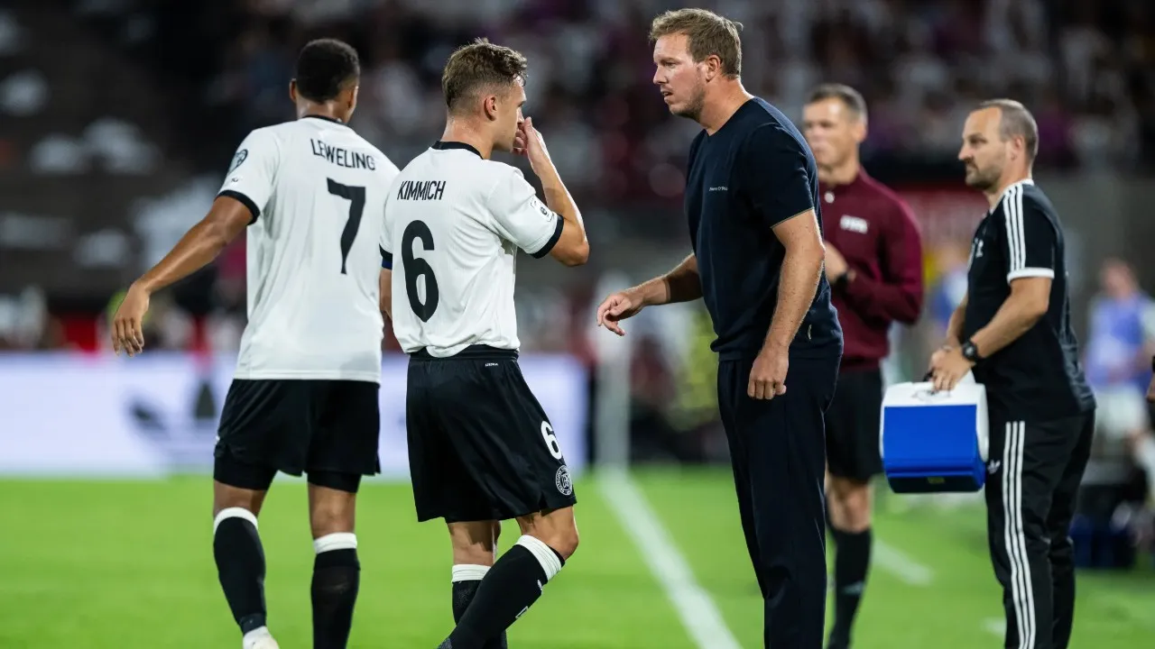 Cuma Ada Kimmich, Julian Nagelsmann Akui Jerman Krisis Bek Sayap Kanan