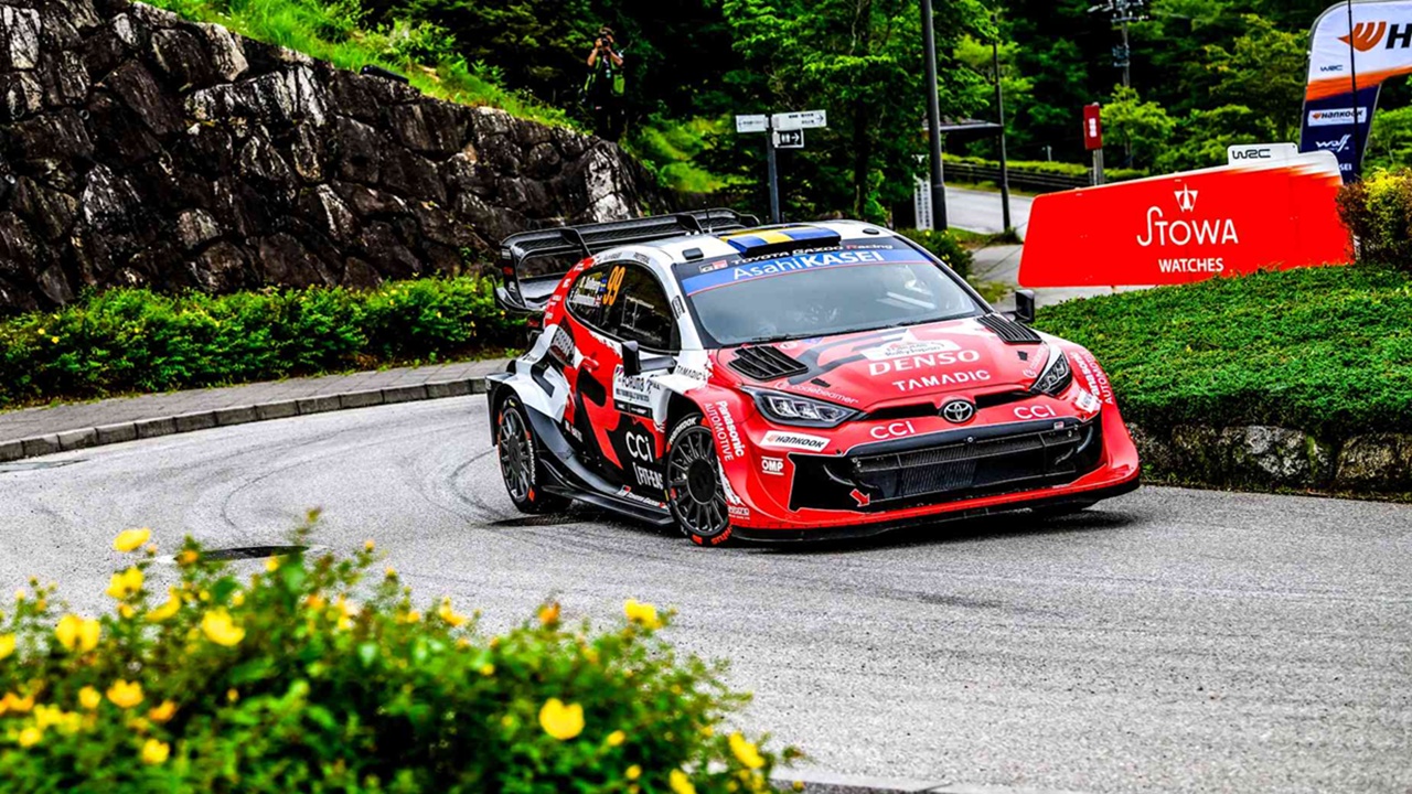 Elfyn Evans Ungguli Ogier di Awal Balapan Reli Jepang