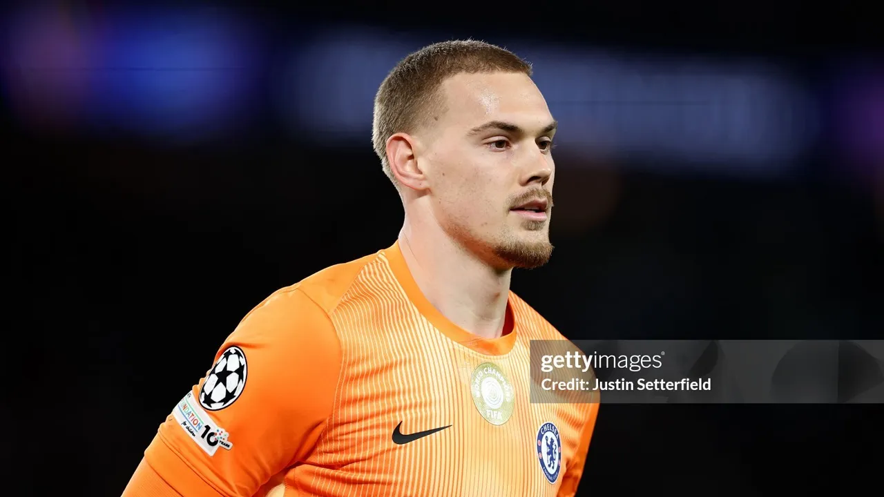Filip Jorgensen Siap Tinggalkan Chelsea demi Gabung Besiktas
