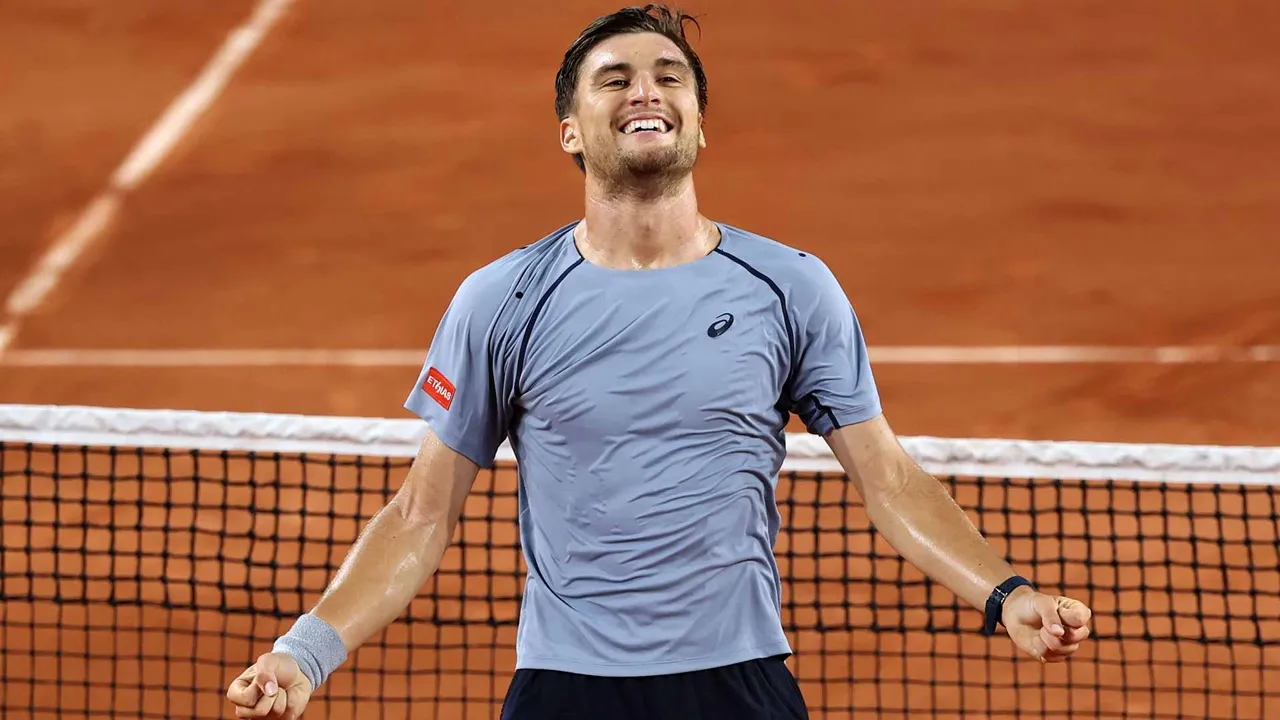 Hasil French Open: Raphael Collignon Teruskan Tren Kekalahan Mengejutkan