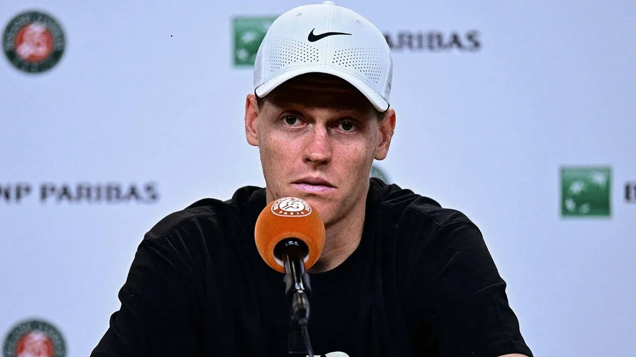 Jannik Sinner Jelaskan Isu Fisik Yang Dialami Dalam Kekalahan Di Paris