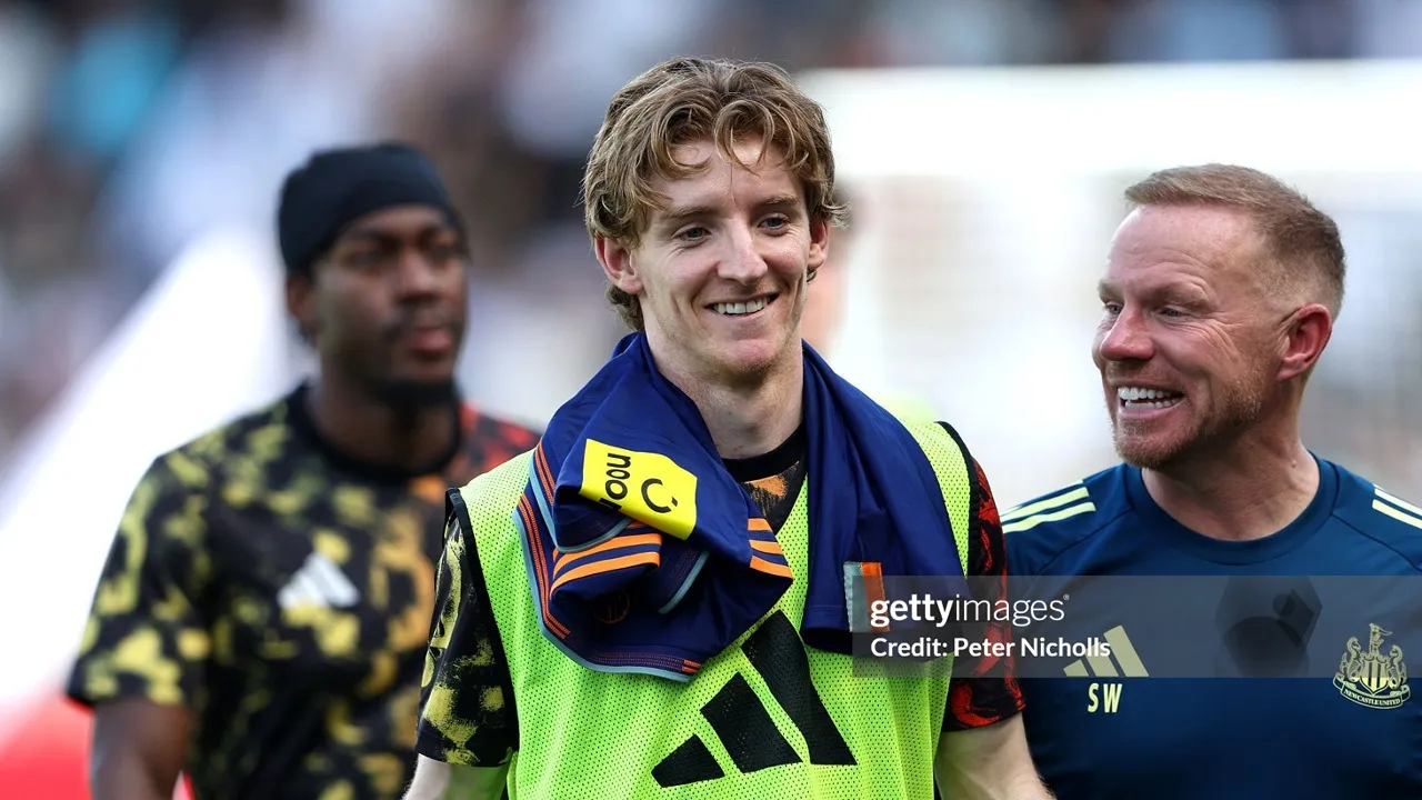 John Anderson Ungkap Alasan Anthony Gordon Tinggalkan Newcastle