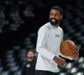 Kyrie Irving Diincar Raptors, Rumor Transfer Memanas