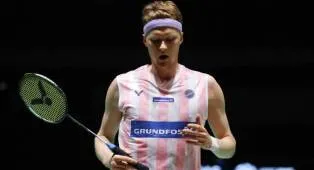 Singapore Open 2026: Anders Antonsen Susah Payah Singkirkan Victor Lai
