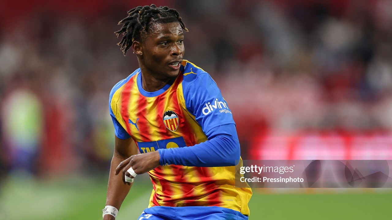 Valencia Mulai Menjauh dari Largie Ramazani, Leeds United Siap Jual