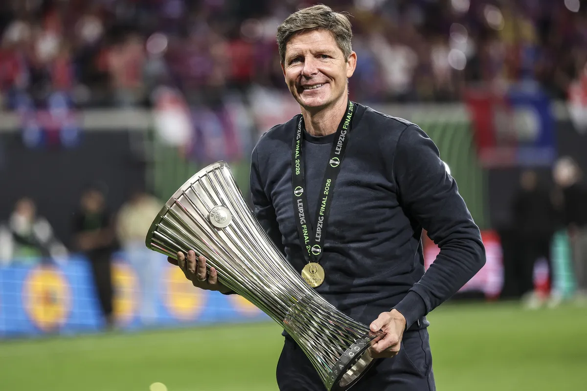 AC Milan Fokus pada Glasner, Jaissle Mulai Jadi Alternatif Mahal - sumber: (footballitalia)