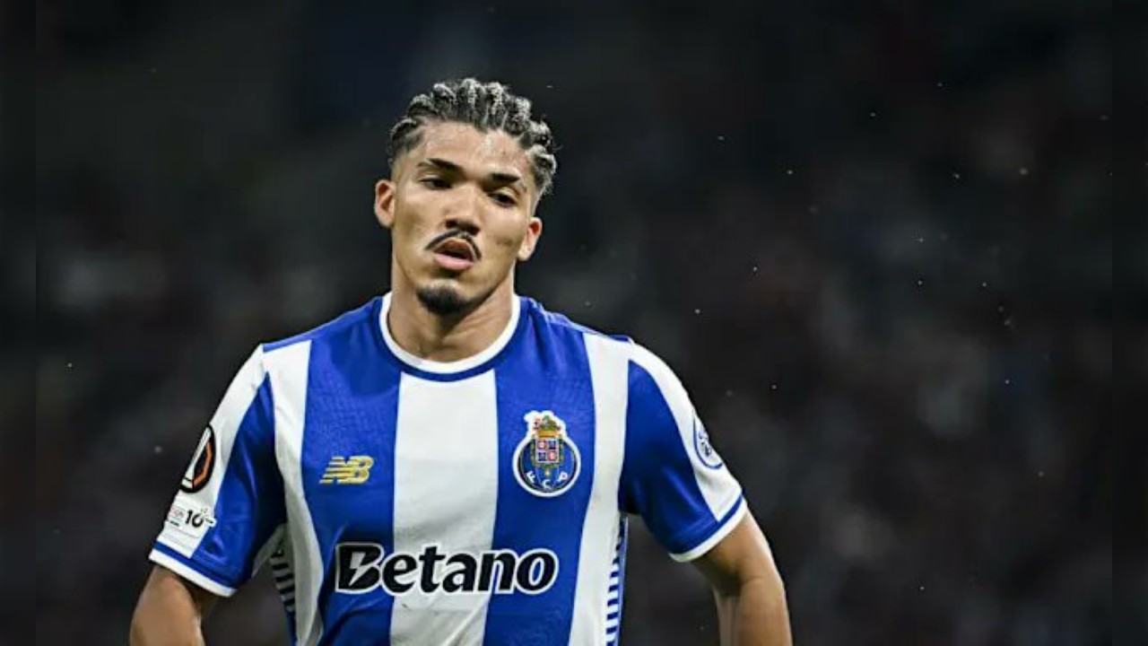 Atletico Madrid Disaingi Man United Dalam Perburuan Penyerang Porto
