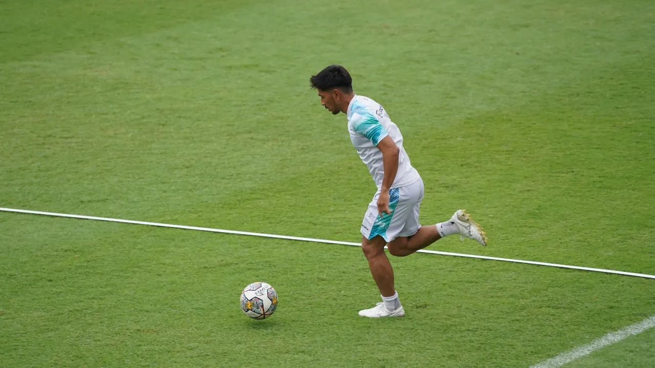 Daisuke Sato Buat Klarifikasi Terkait Embargo Transfer Persib