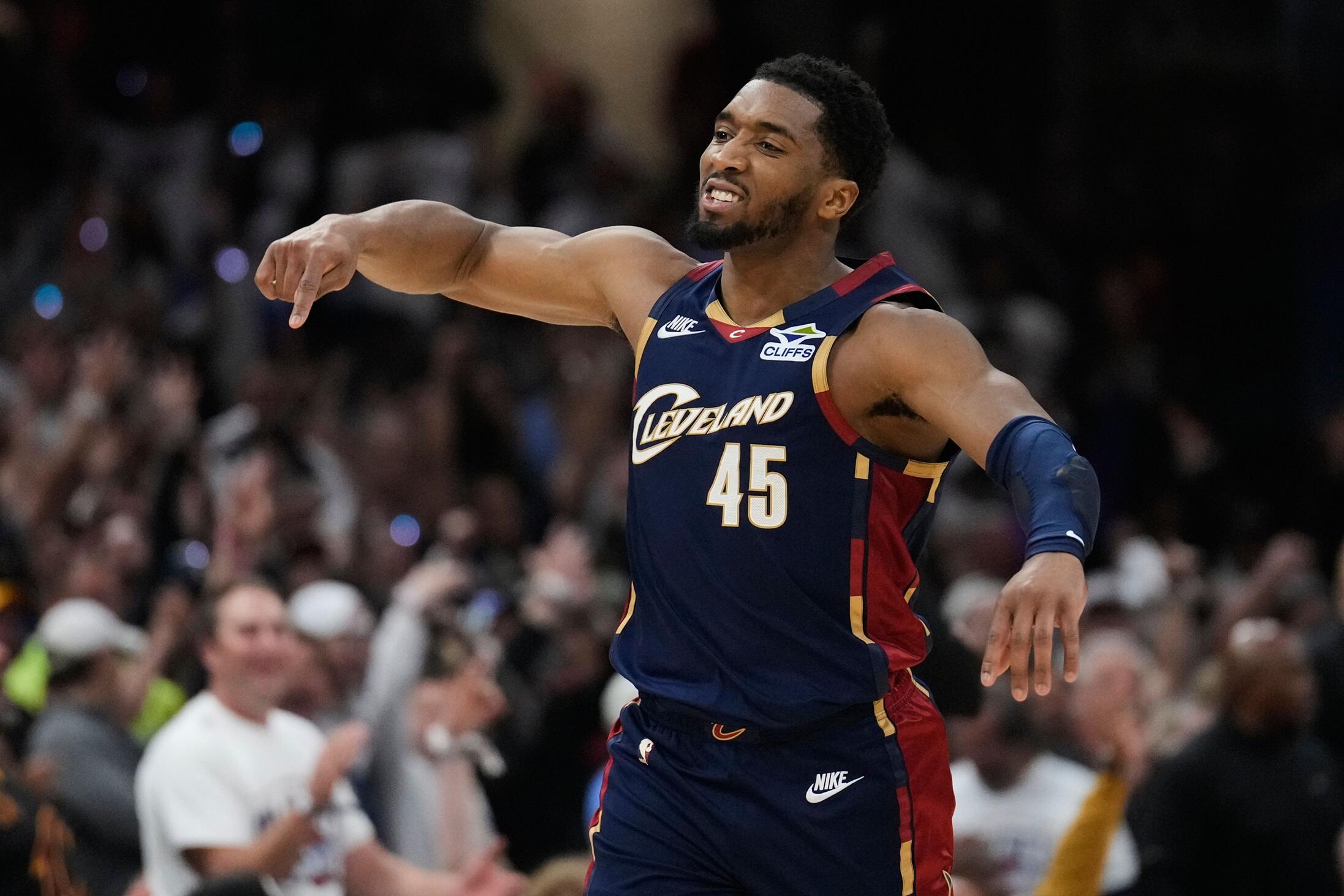 Masa Depan Donovan Mitchell di Cleveland Terus Dipertahankan