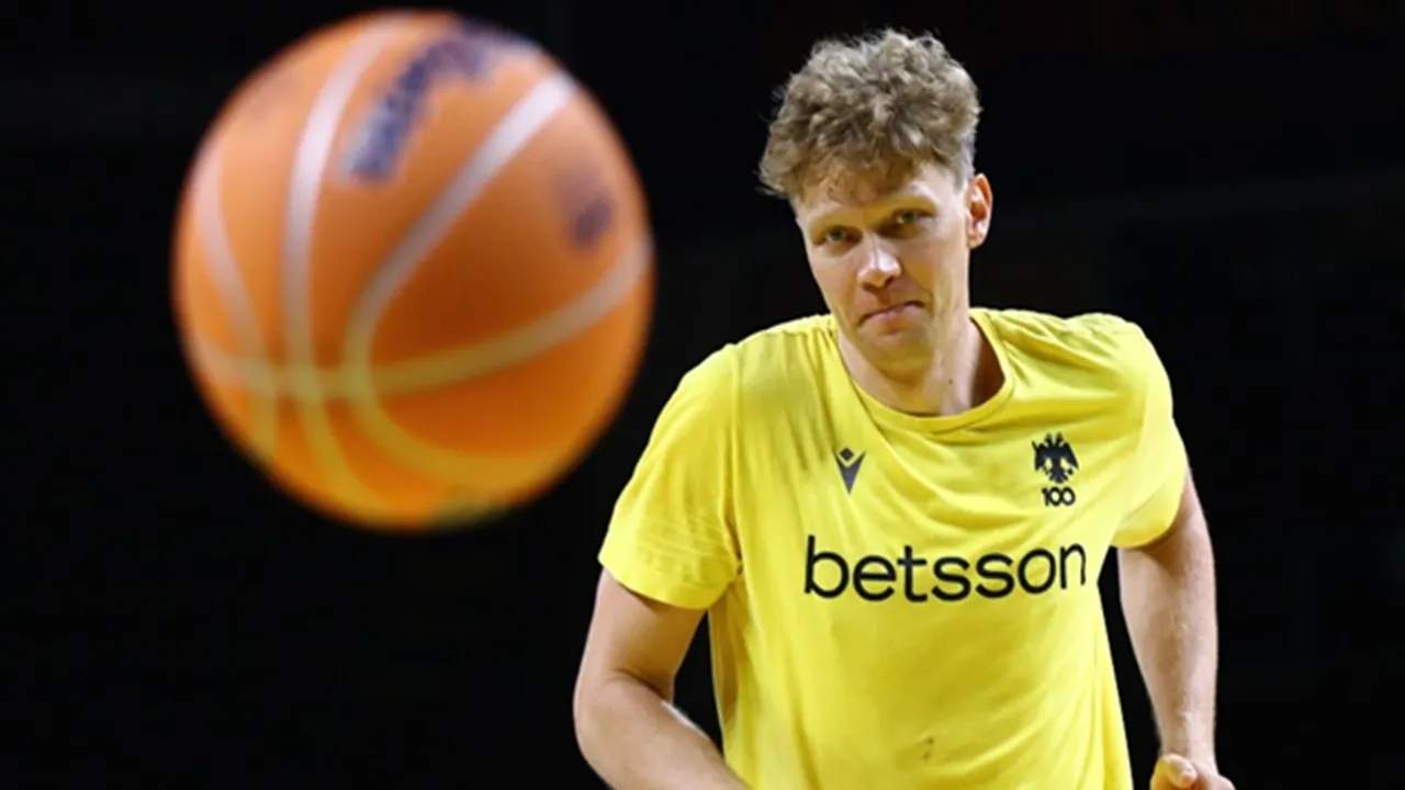 Mindaugas Kuzminskas Komentari Kegagalan JL Bourg Bermain di EuroLeague